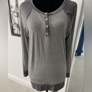 Honey Me Tunic NWT